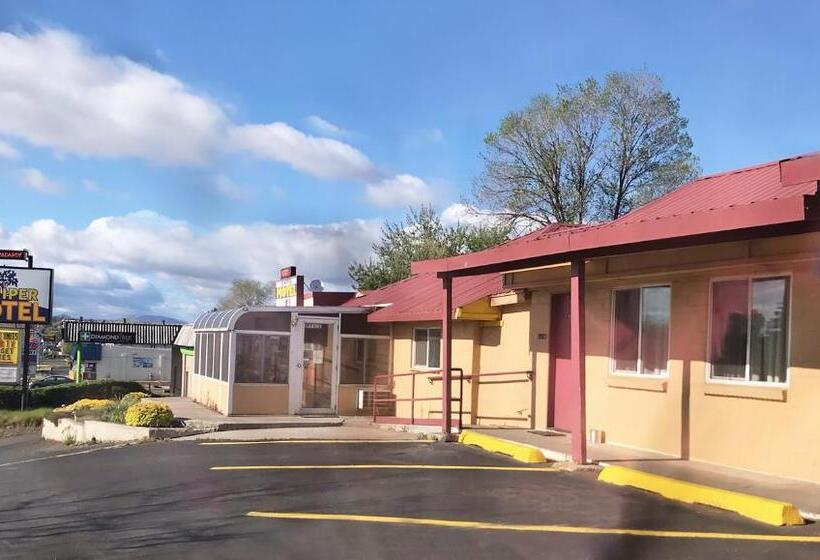 Juniper Motel Madras