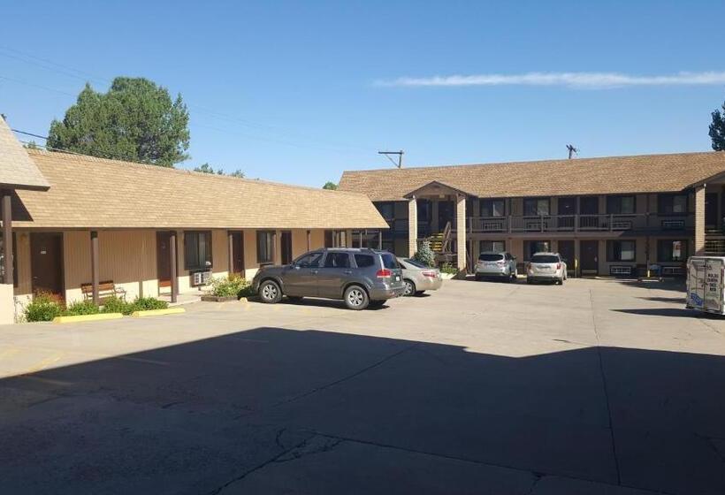 The Kc Motel Show Low