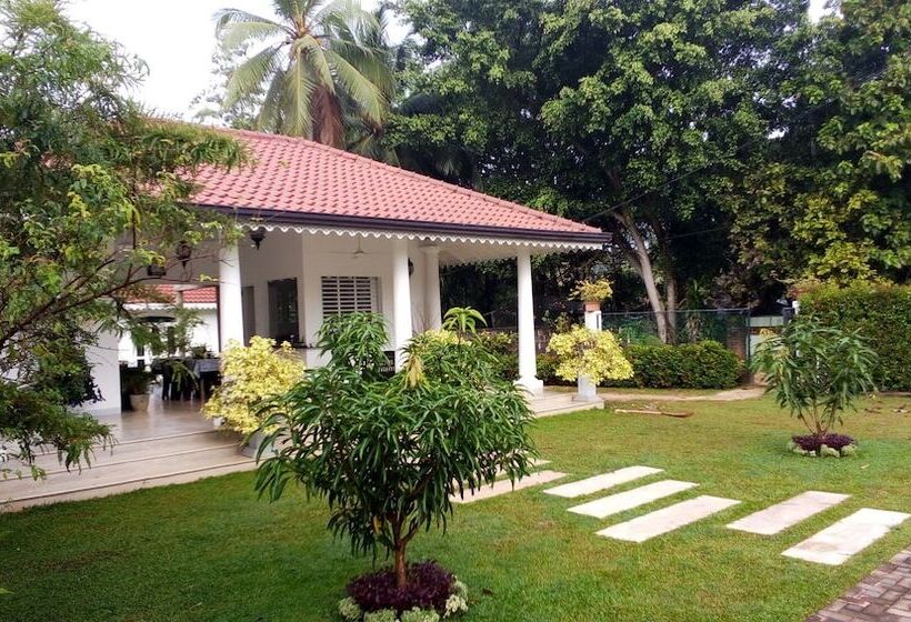 Bed and Breakfast Green Grass Garden