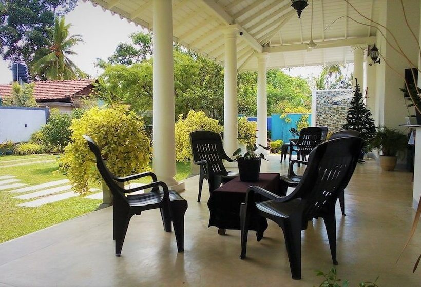 Bed and Breakfast Green Grass Garden