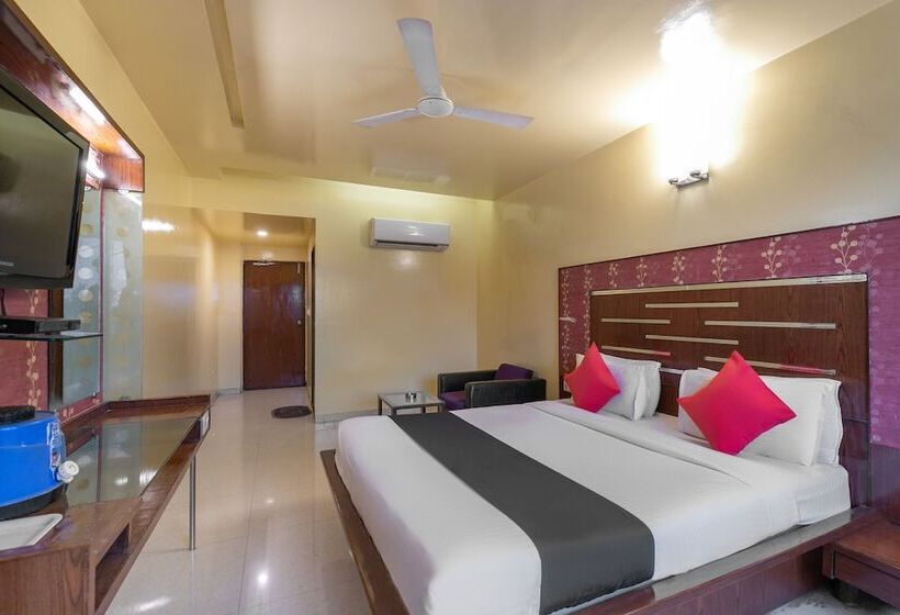 Capital O 891 Hotel Kadamb Inn