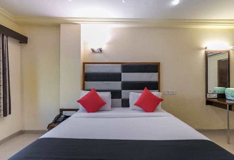 Capital O 891 Hotel Kadamb Inn