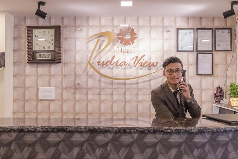 هتل Capital O 624  Rudra View Pvt. Ltd