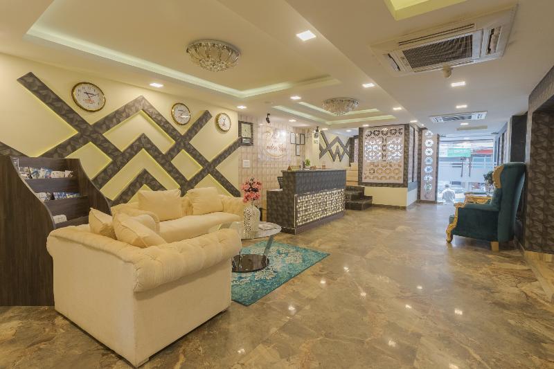 هتل Capital O 624  Rudra View Pvt. Ltd