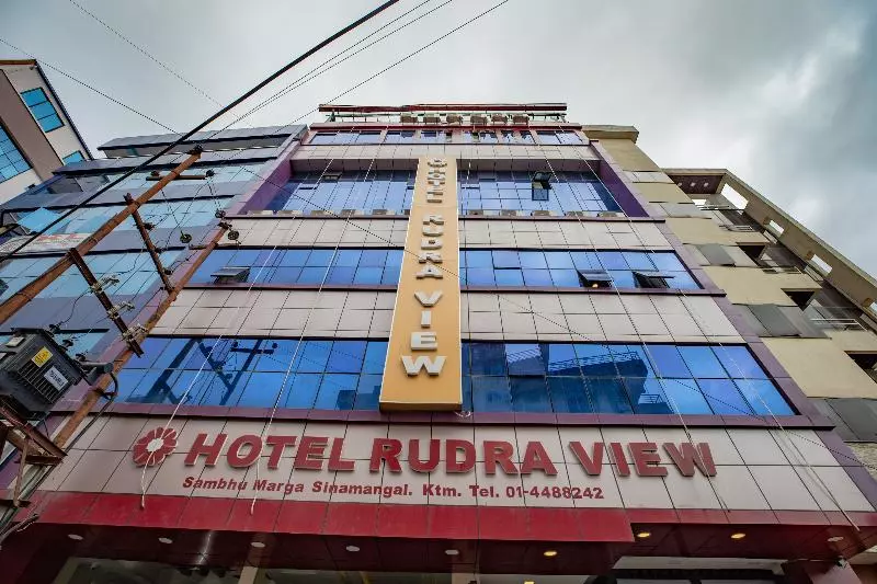 هتل Capital O 624  Rudra View Pvt. Ltd