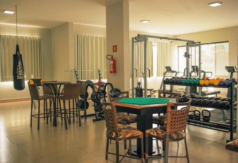 فندق Escarpas Resort