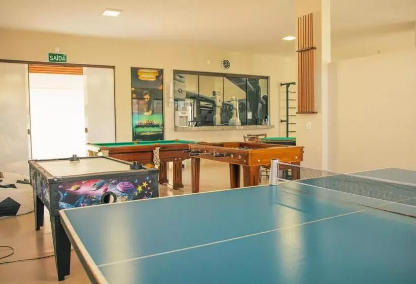 هتل Escarpas Resort
