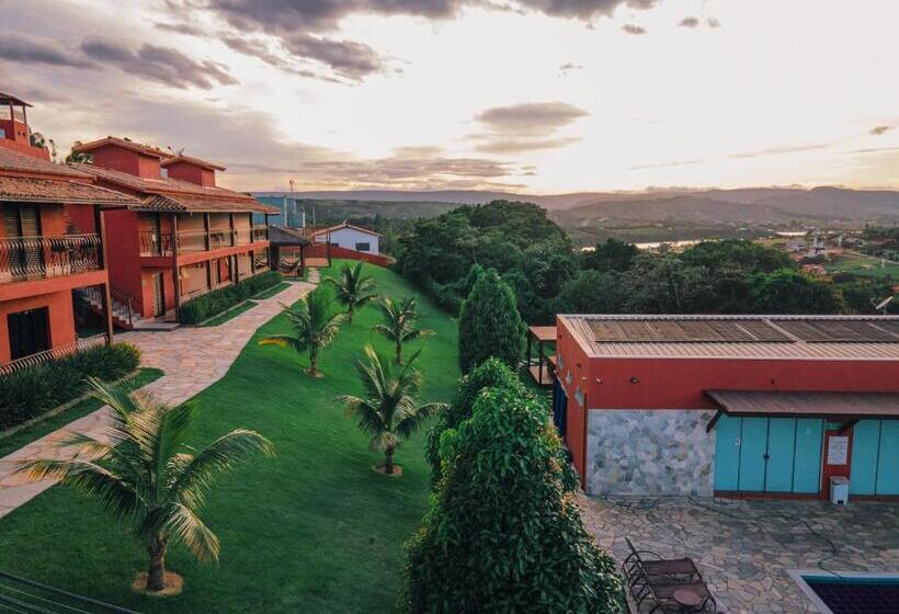 فندق Escarpas Resort