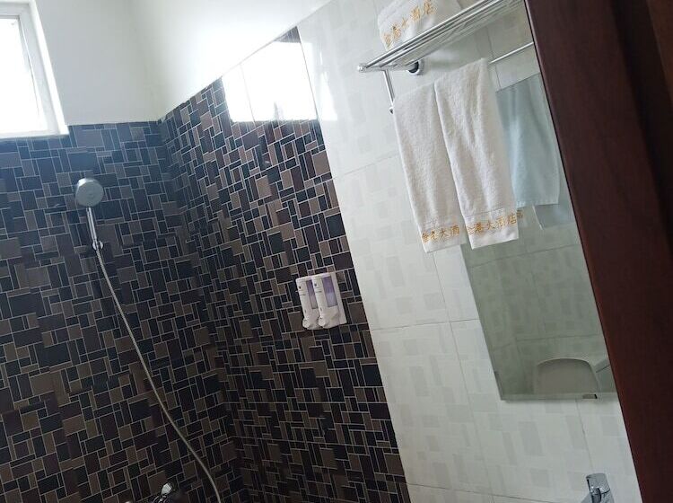 Отель Golden Port