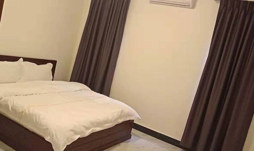 Отель Golden Port