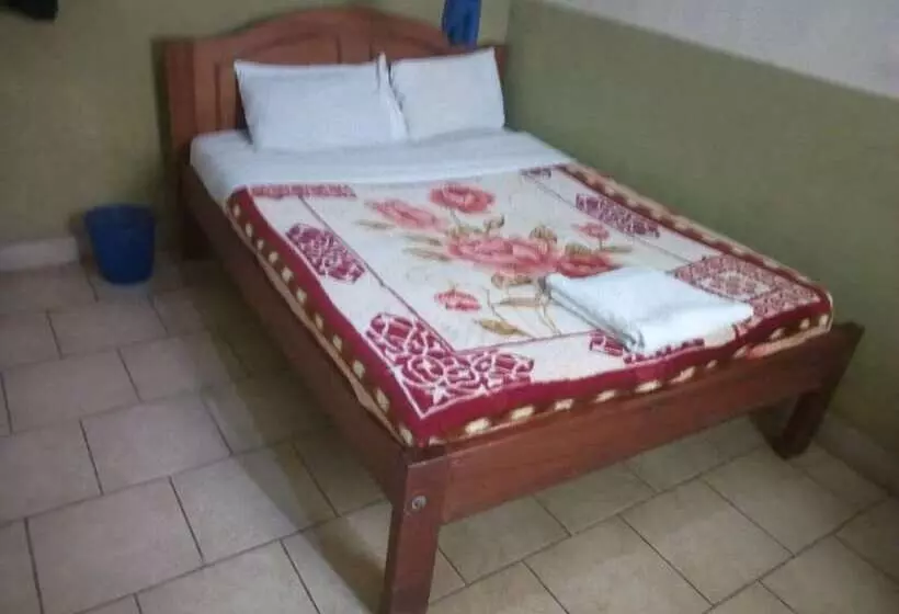 هتل Liwa Guest House