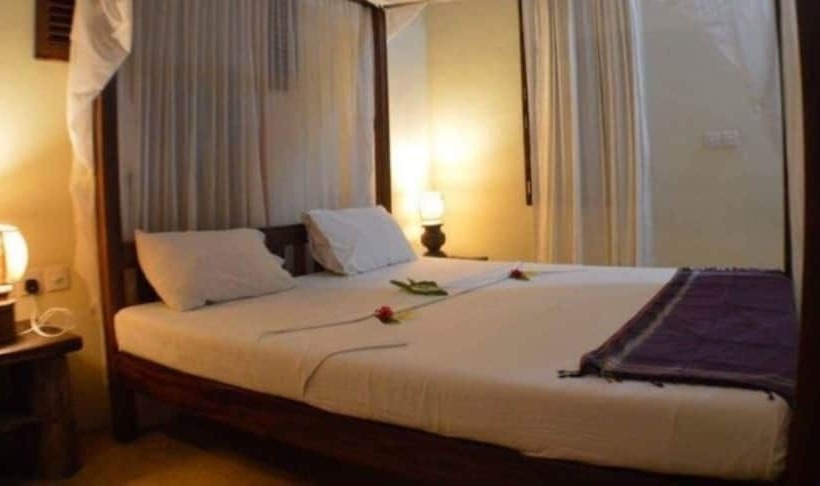 هتل Msafini Mangotop Roof