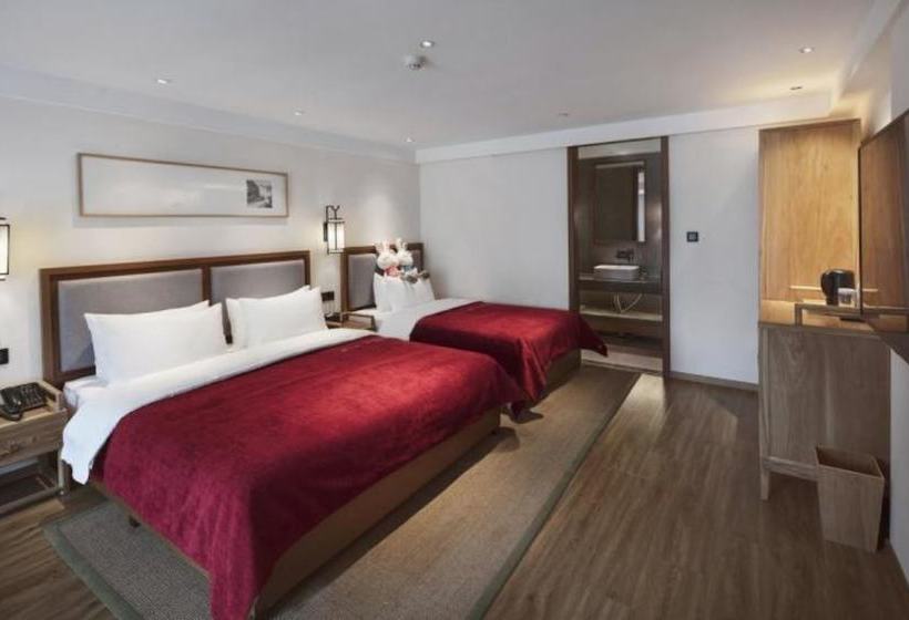 Отель Qianna Bianyuan