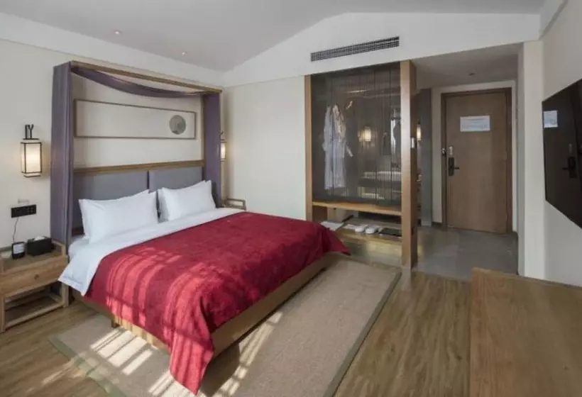 Hotelli Qianna Bianyuan