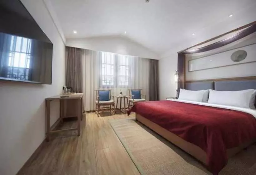 Hotelli Qianna Bianyuan