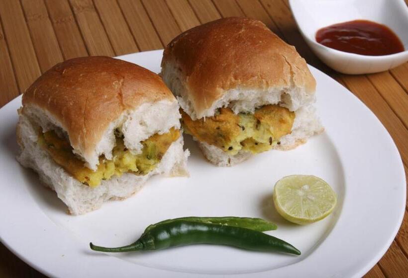 בית מלון כפרי Sapphero Resorts