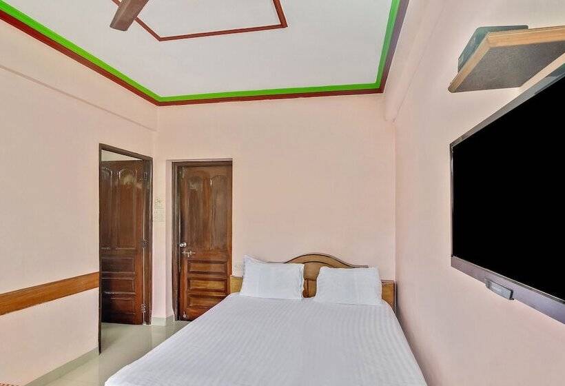 Spot On 46408 Hotel Saaj