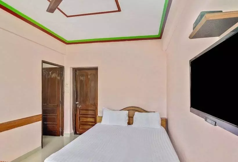 Spot On 46408 Hotel Saaj