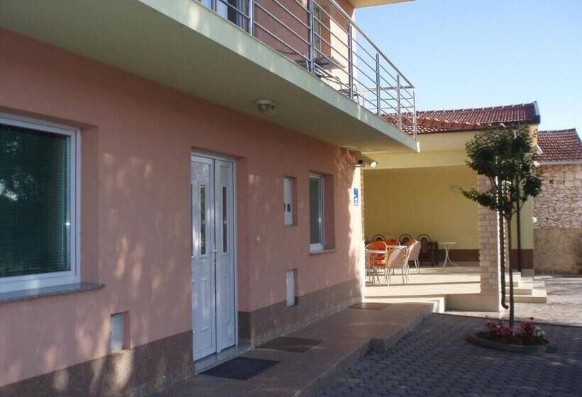 پانسیون Marinko Kozina    Medjugorje