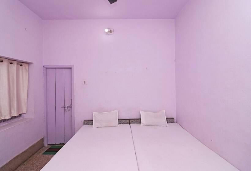 Spot On 44992 Hotel Swapnapuri