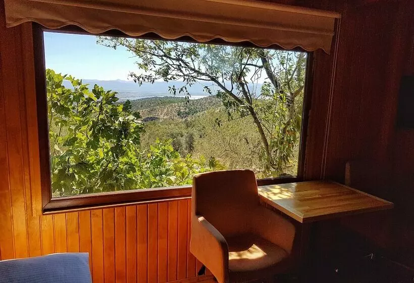 Albatross Dağ Evleri Butik Otel