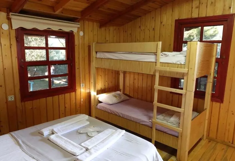 Albatross Dağ Evleri Butik Otel