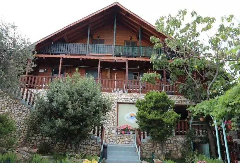 Albatross Dağ Evleri Butik Otel