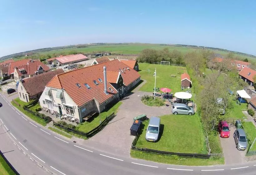 De Cyprian Bed & Breakfast