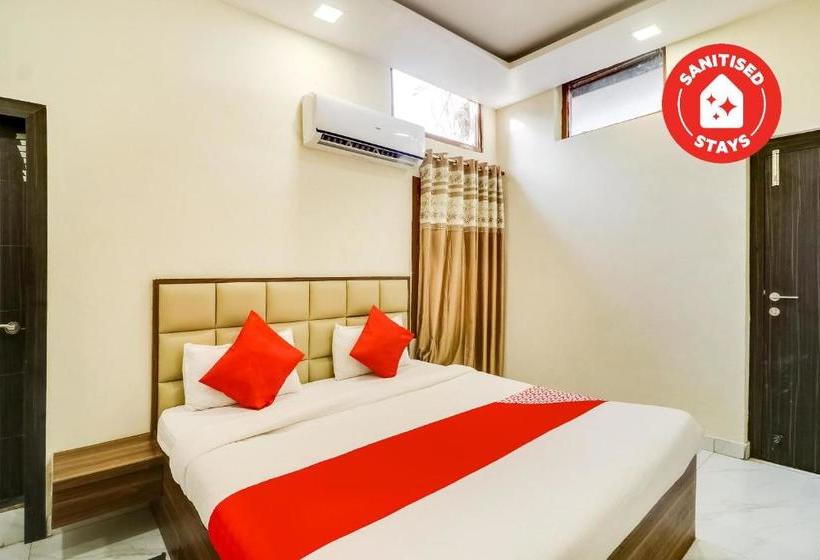 호텔 Adarsh By Oyo Rooms