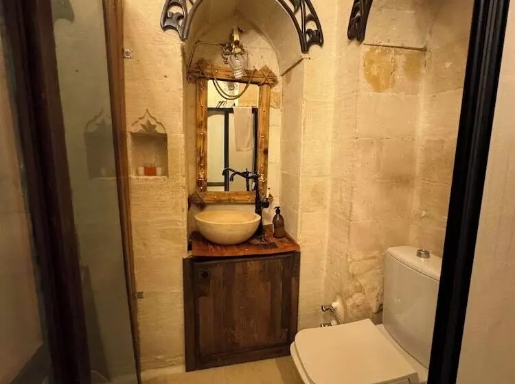 هتل Babussor Konağı