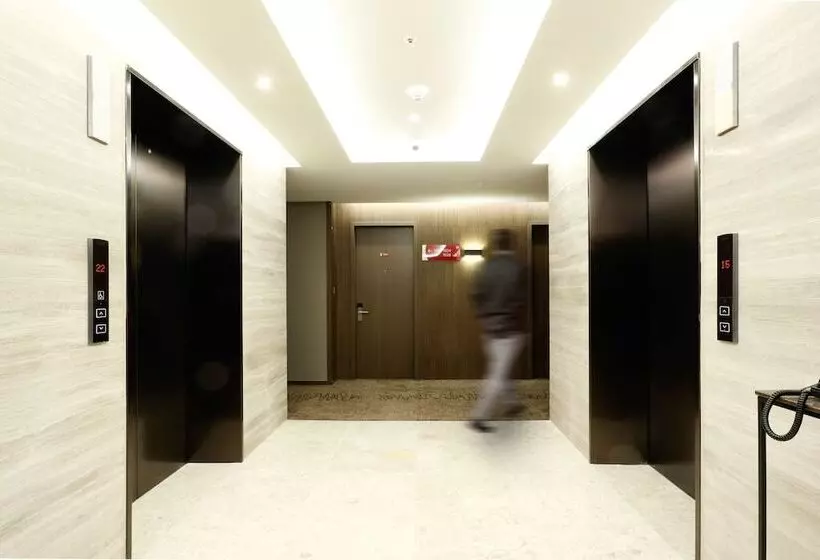 هتل Ramada Encore By Wyndham Busan Station