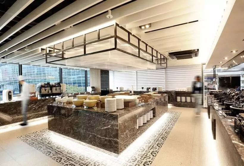 هتل Ramada Encore By Wyndham Busan Station