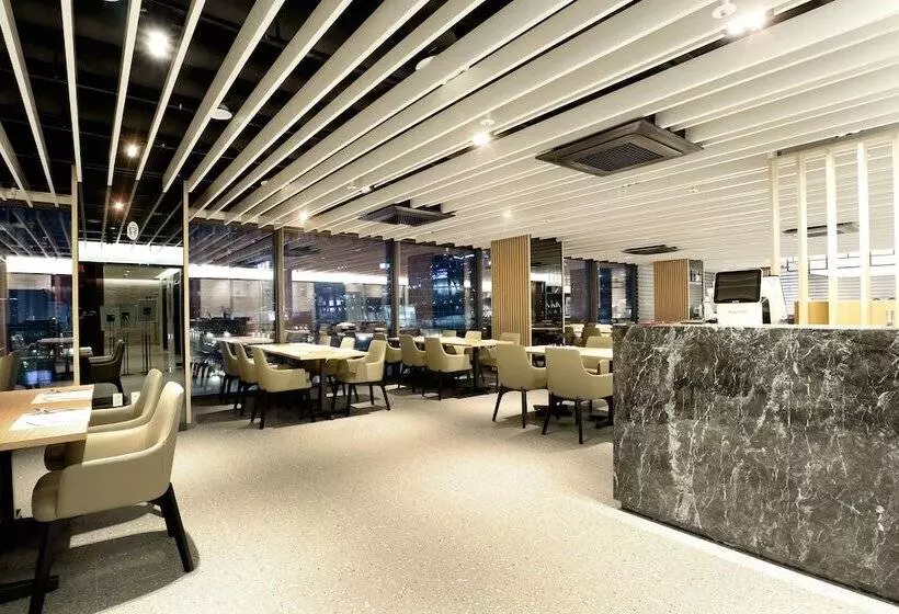 هتل Ramada Encore By Wyndham Busan Station