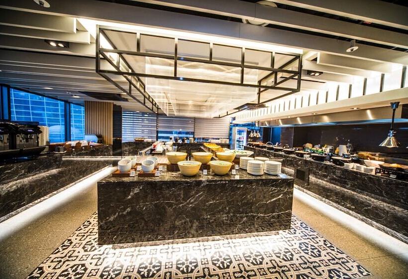 هتل Ramada Encore By Wyndham Busan Station