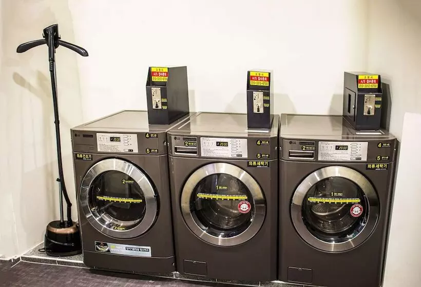 هتل Ramada Encore By Wyndham Busan Station