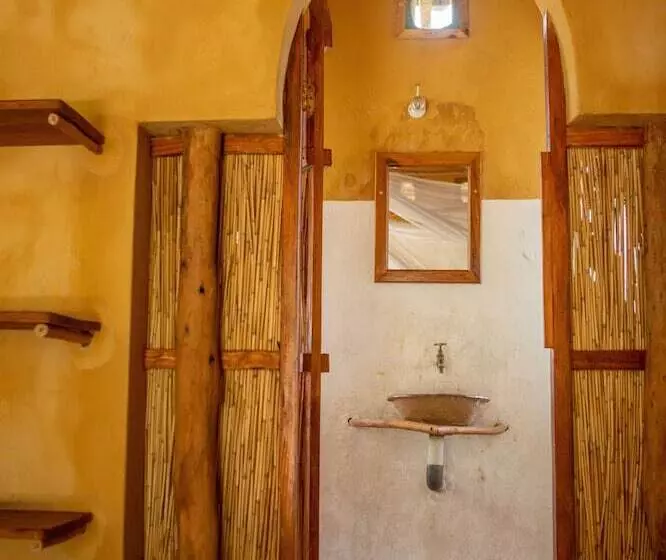 Hotelli Turtle Cove Lodge And Yoga Shala