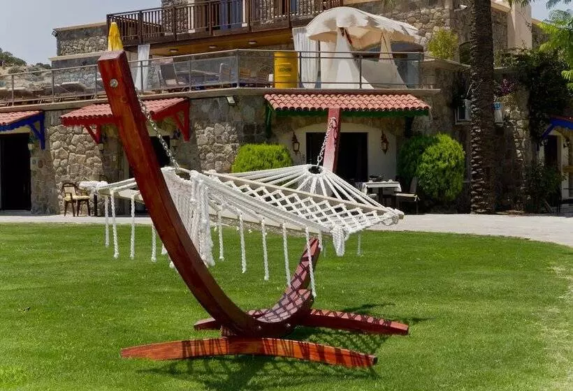 Palmiye Tepesi