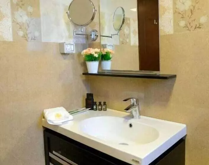 Salalah Royal Hotel Suites