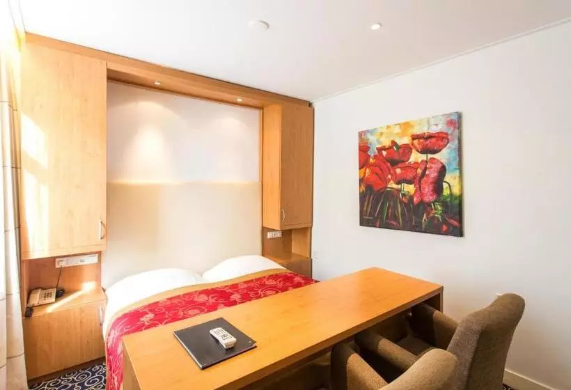 ホテル Cafe Restaurant De Gouden Karper