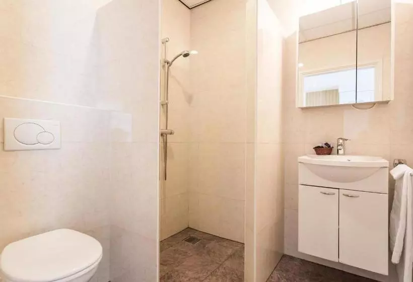 ホテル Cafe Restaurant De Gouden Karper