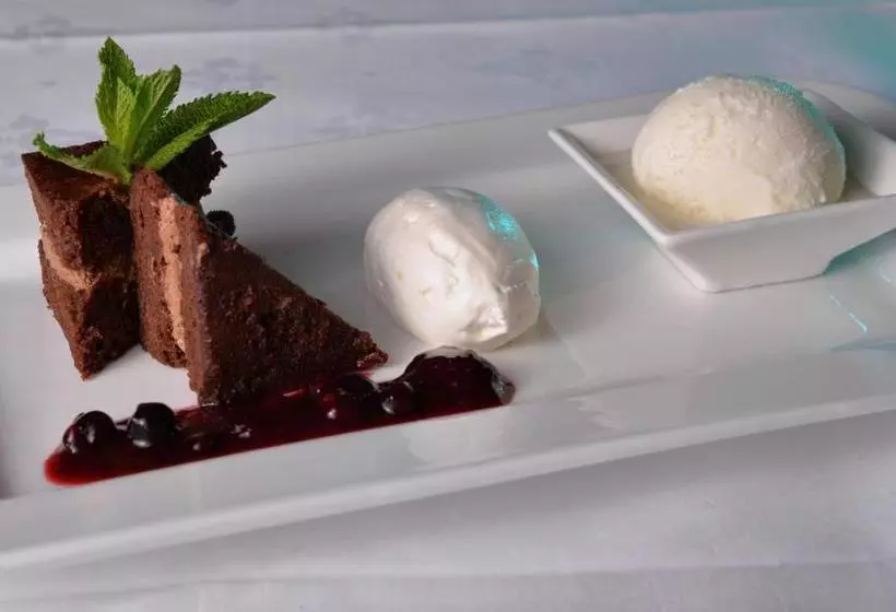 ホテル Cafe Restaurant De Gouden Karper