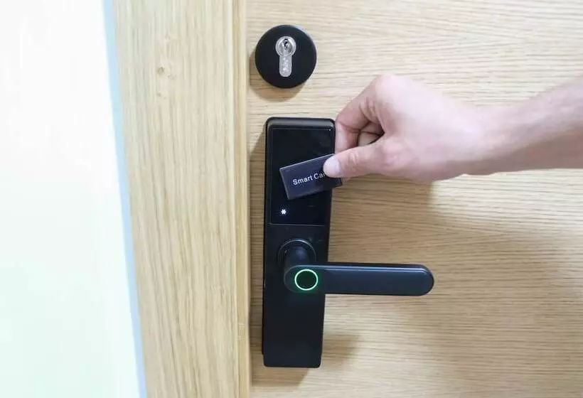 پانسیون Urban Rooms Alicante