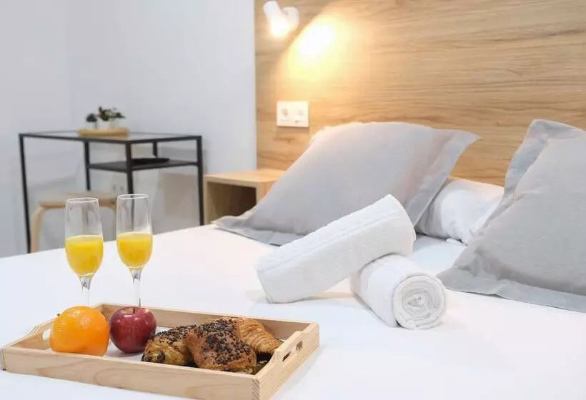 پانسیون Urban Rooms Alicante