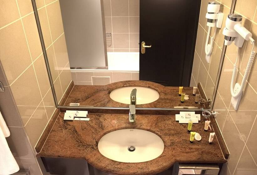 هتل Swissbelinn Doha