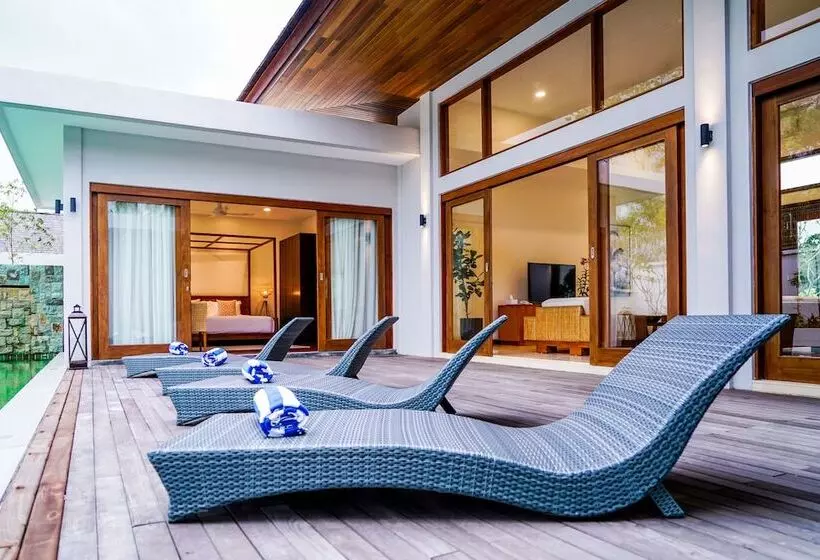 ホテル Embun Luxury Villas