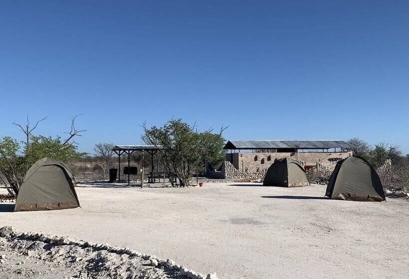 هتل Etosha Trading Post Campsite
