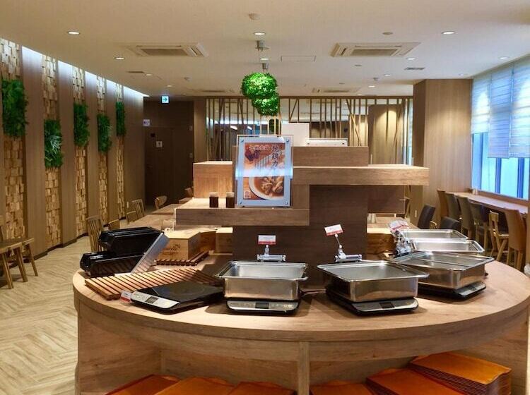 Super Hotel Premier Hakataeki