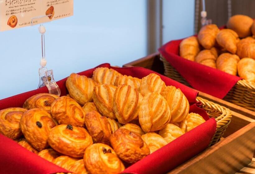 Super Hotel Premier Hakataeki