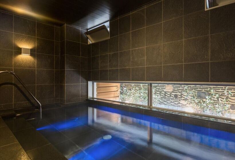 Super Hotel Premier Hakataeki