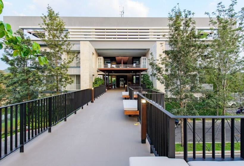 The Gallery Khao Yai Hotel And Residence